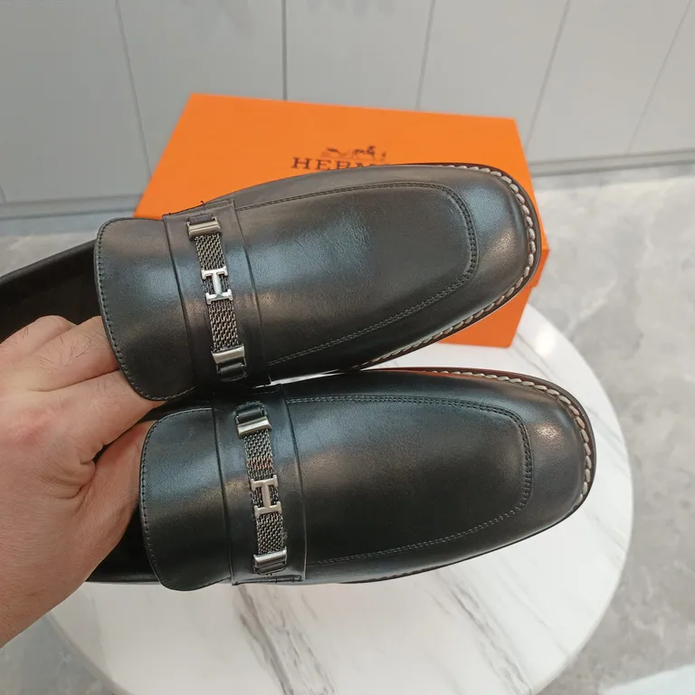 Hermes Shoe 